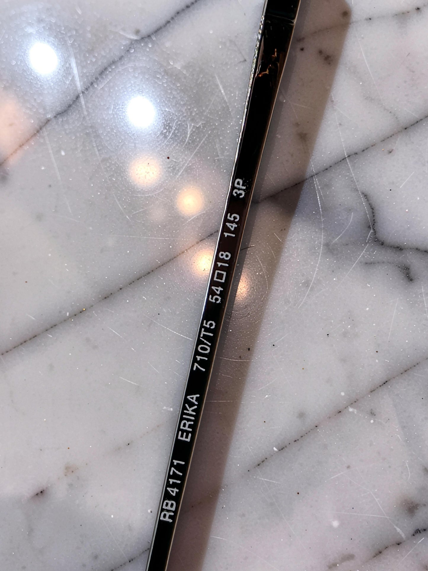 Ray-Ban Erika RB 4171 710/T5 Havana Chiaro con Lenti Marroni Polarizzate – Taglia 54