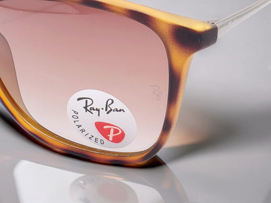 Ray-Ban Chris RB 4187 865/T5 Tartaruga Gommato con Lenti Marroni Polarizzate – Taglia 54