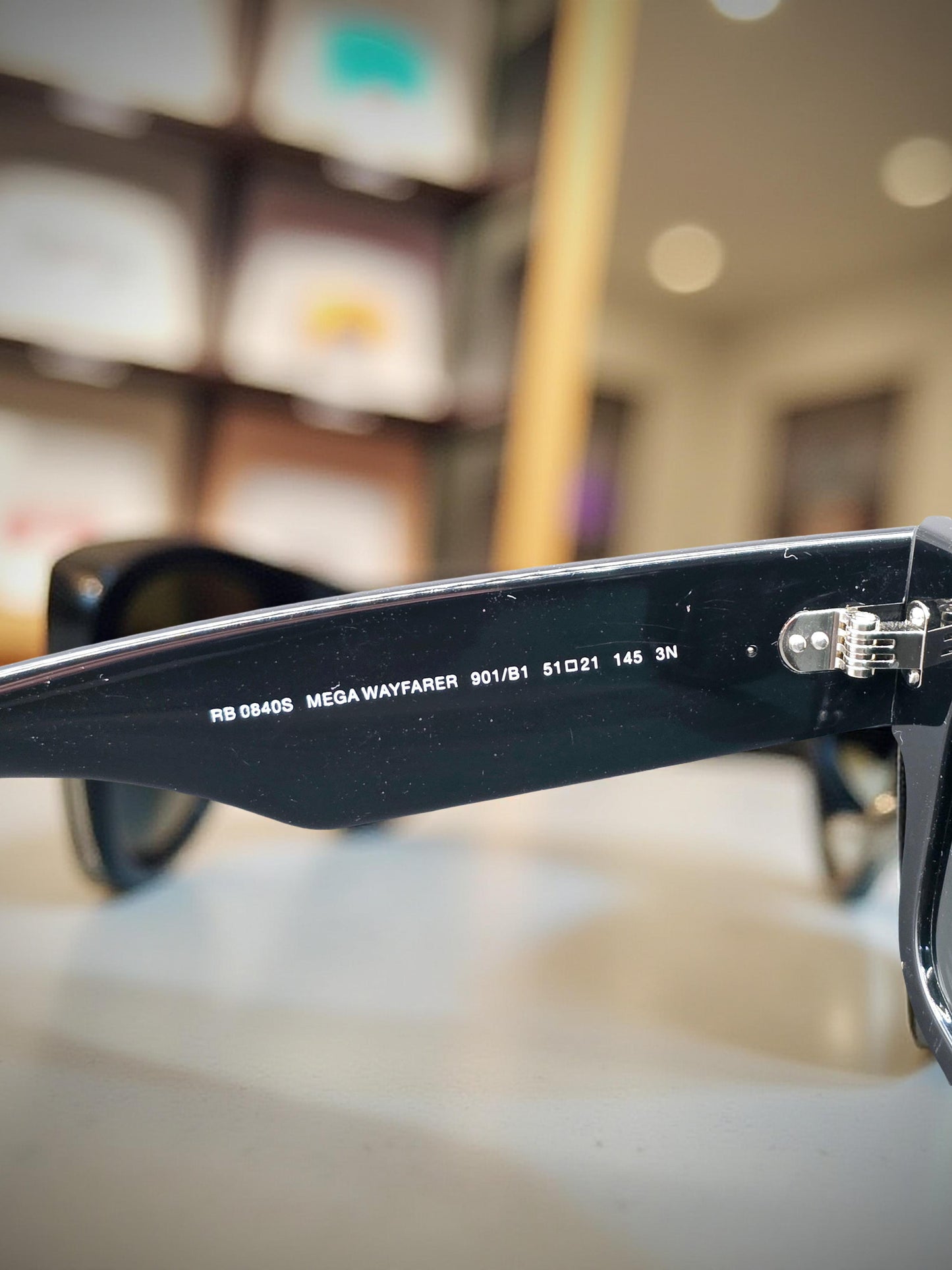 Ray-Ban Mega Wayfarer RB 0840S 901/B1 Nero Lucido con Lenti Grigie Classiche