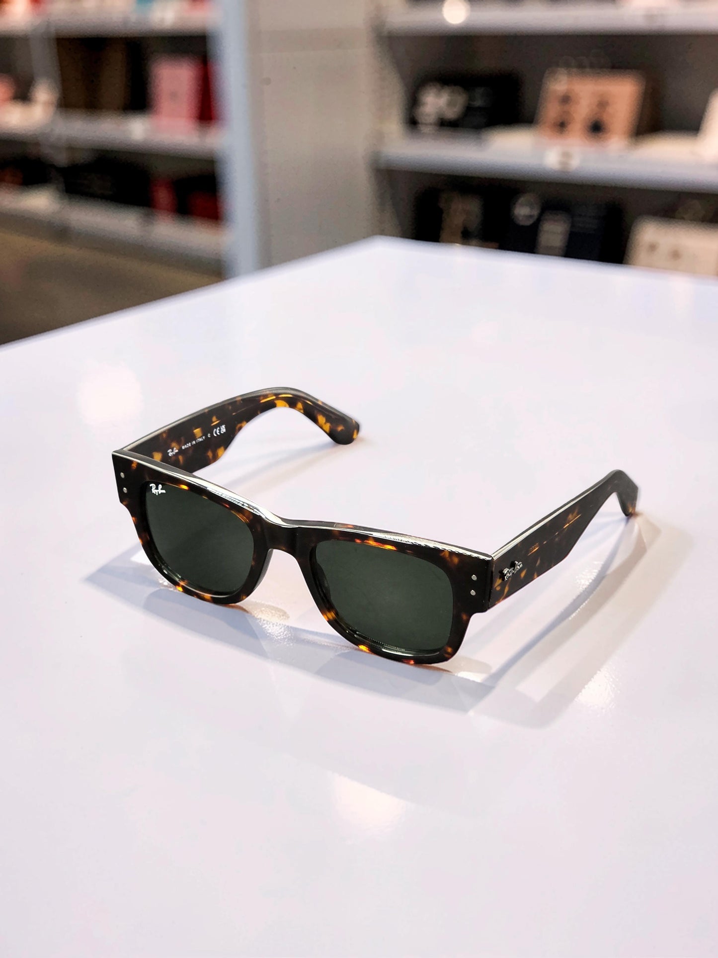 Occhiali da sole 0840S 902/31 Tartarugato Lucido con Lenti Verde Classico – Taglia 51