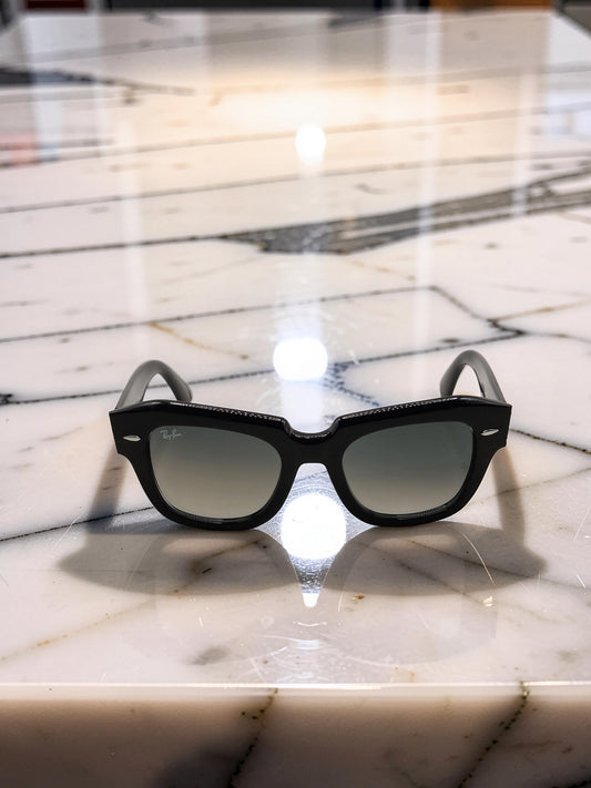 Occhiali da sole 2186 901/71 Nero Lucido con Lenti Verde Classico – Taglia 49