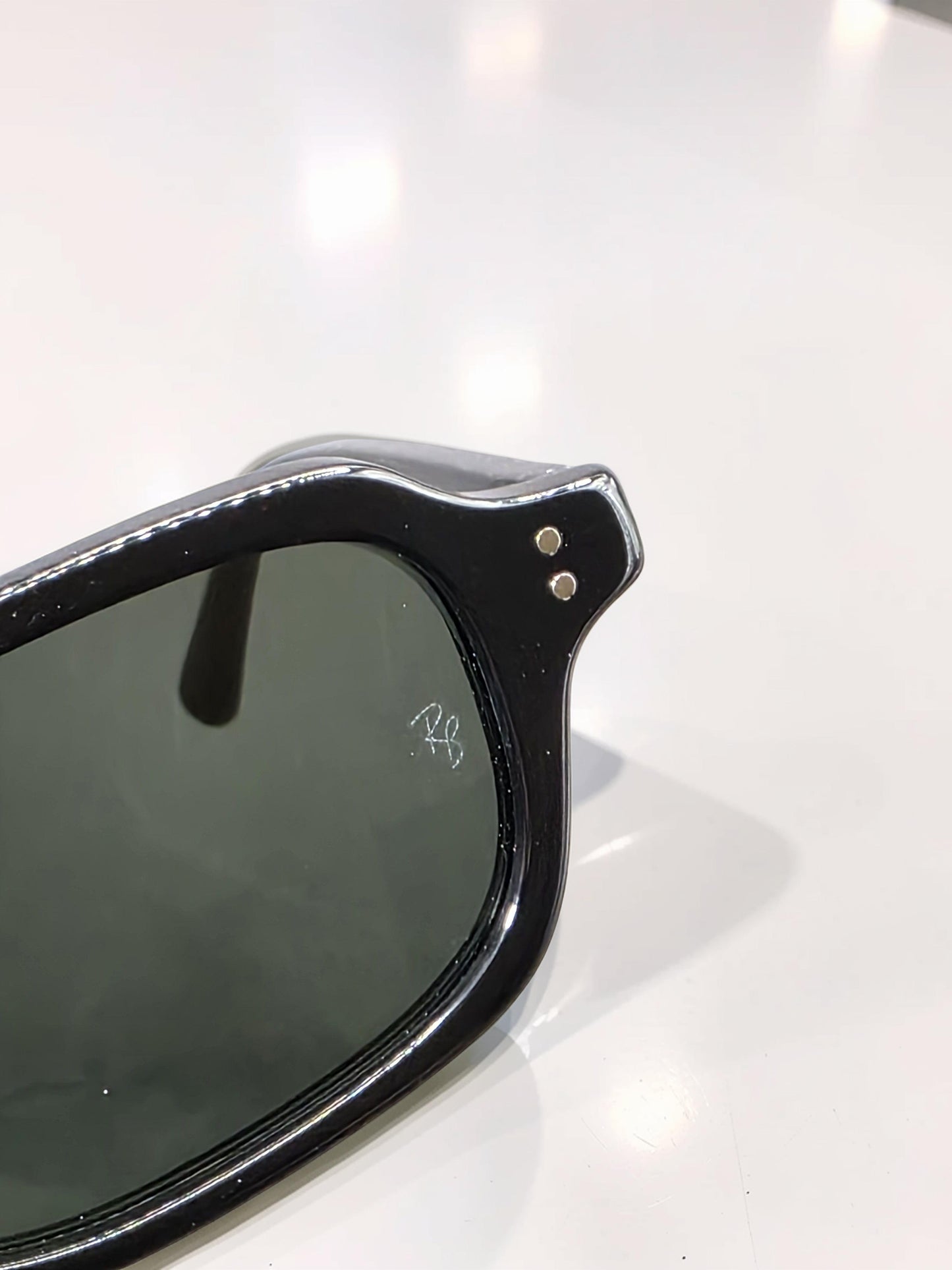 4455 6677/71 Nero Lucido con Lenti Verde Scuro – Taglia 51