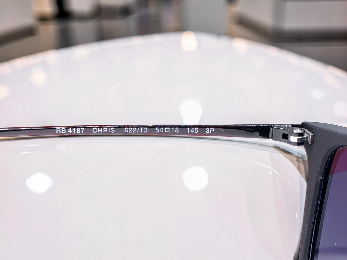 Occhiali da sole 4187 622/T3 Nero Opaco con Lenti Grigie Sfumate Polarizzate – Taglia 54