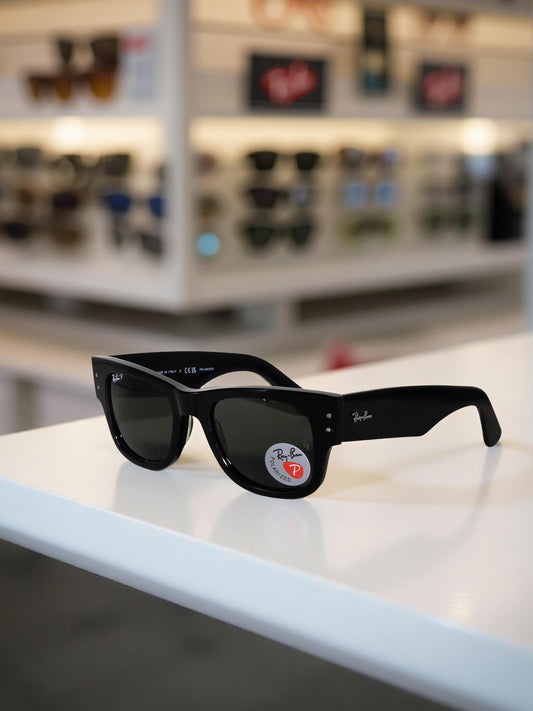 Ray-Ban Mega Wayfarer RB 0840S 901/58 Nero Polarizzato – Il Classico Potenziato