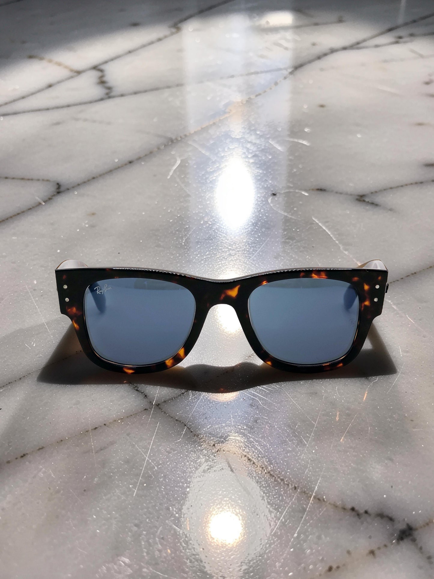 Occhiali da sole 0840S Mega 902/56 Tartarugato Lucido con Lenti Blu – Taglia 51