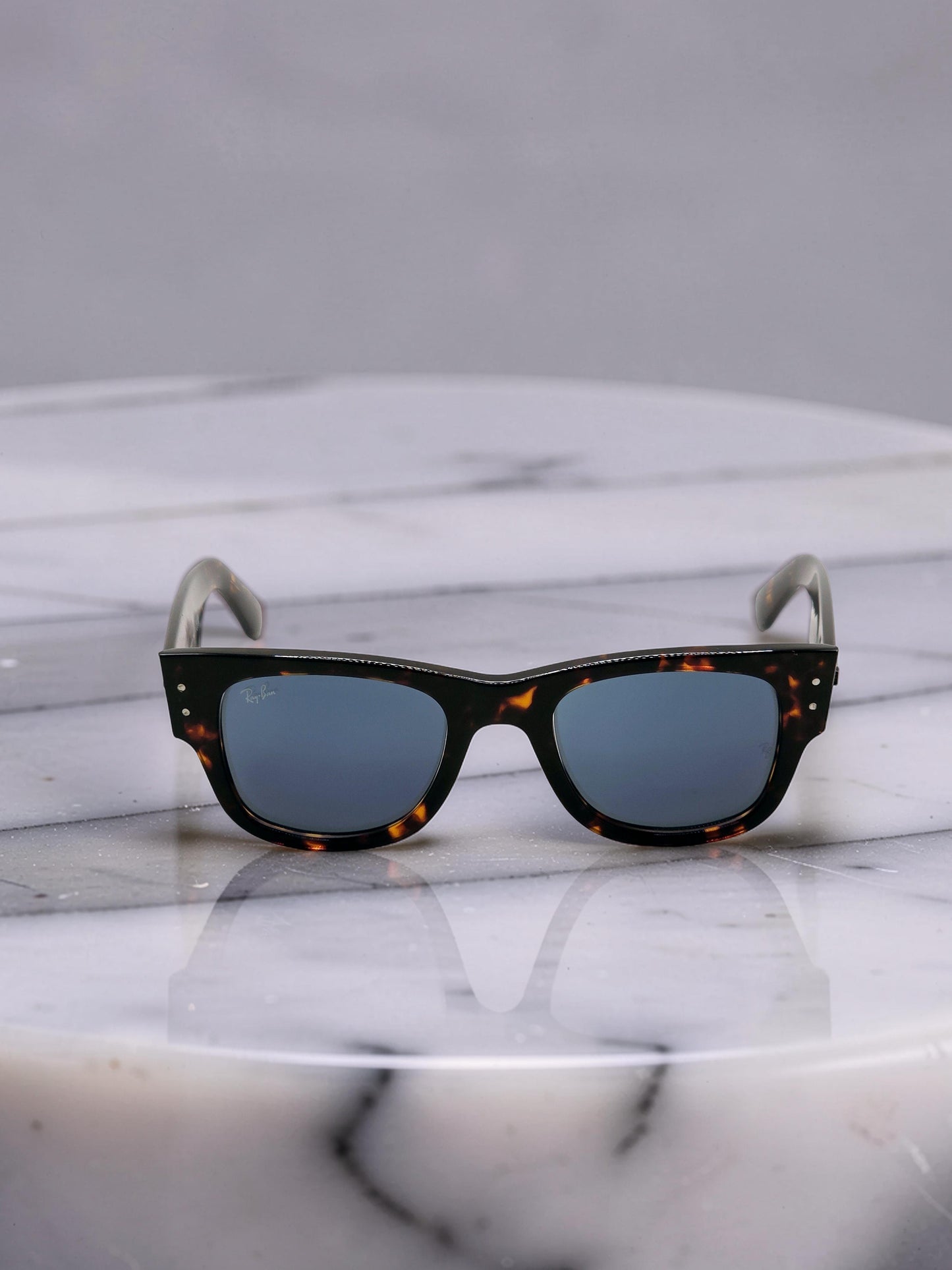 Occhiali da sole 0840S Mega 902/56 Tartarugato Lucido con Lenti Blu – Taglia 51