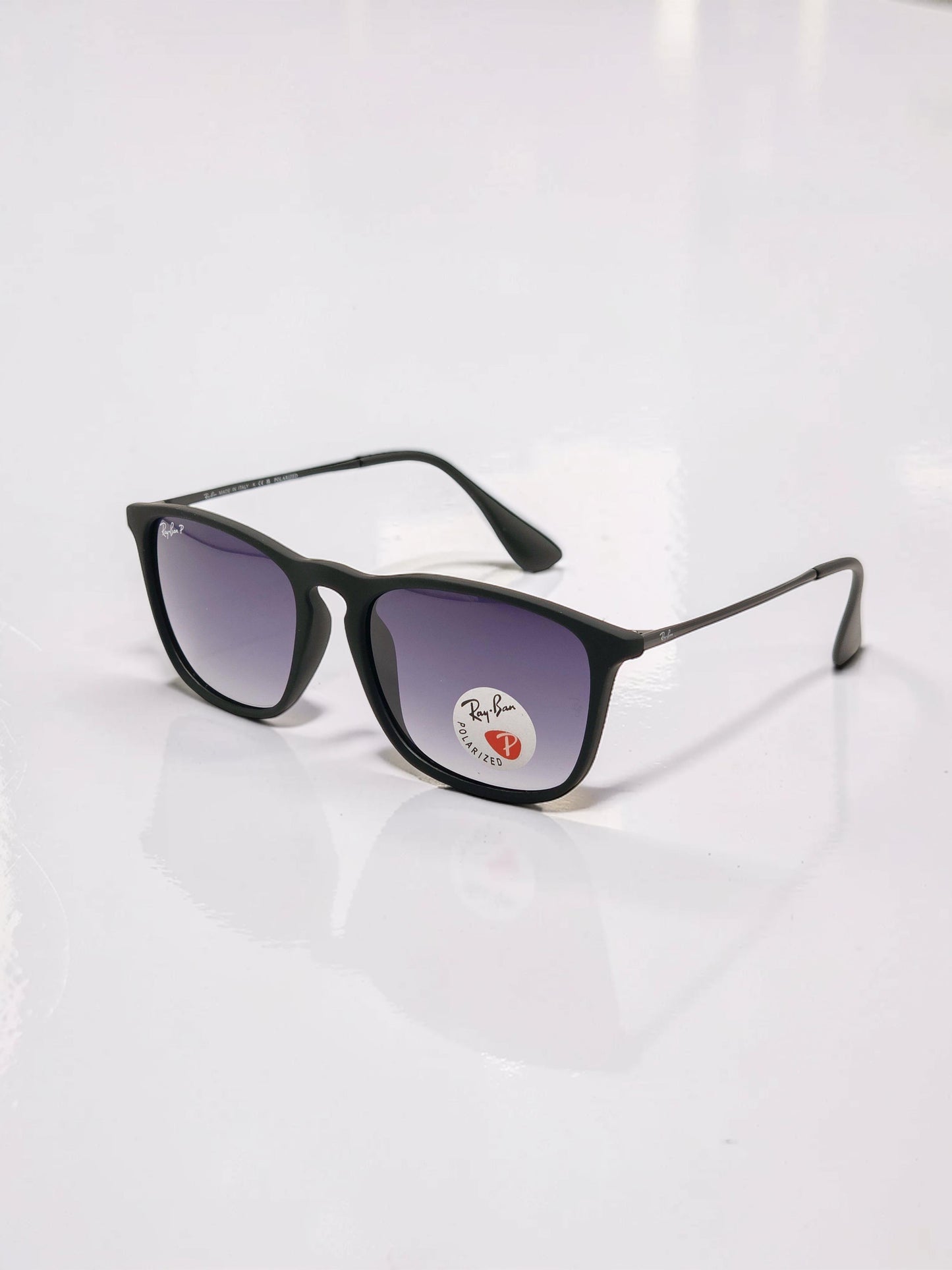 Occhiali da sole 4187 622/T3 Nero Opaco con Lenti Grigie Sfumate Polarizzate – Taglia 54