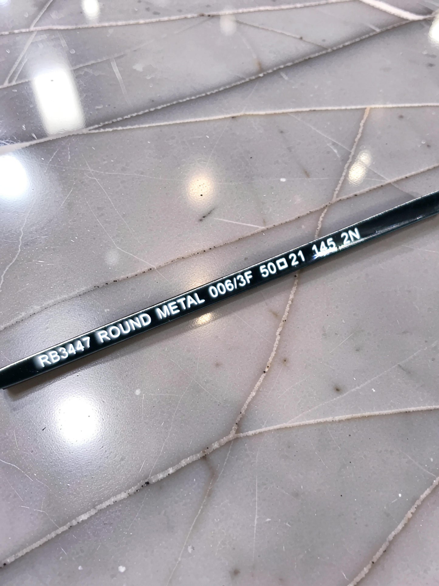 Occhiali da Sole 3447 006/3F Modello Round Metal Nero Opaco con Lenti Azzurro Sfumato – Taglia 50